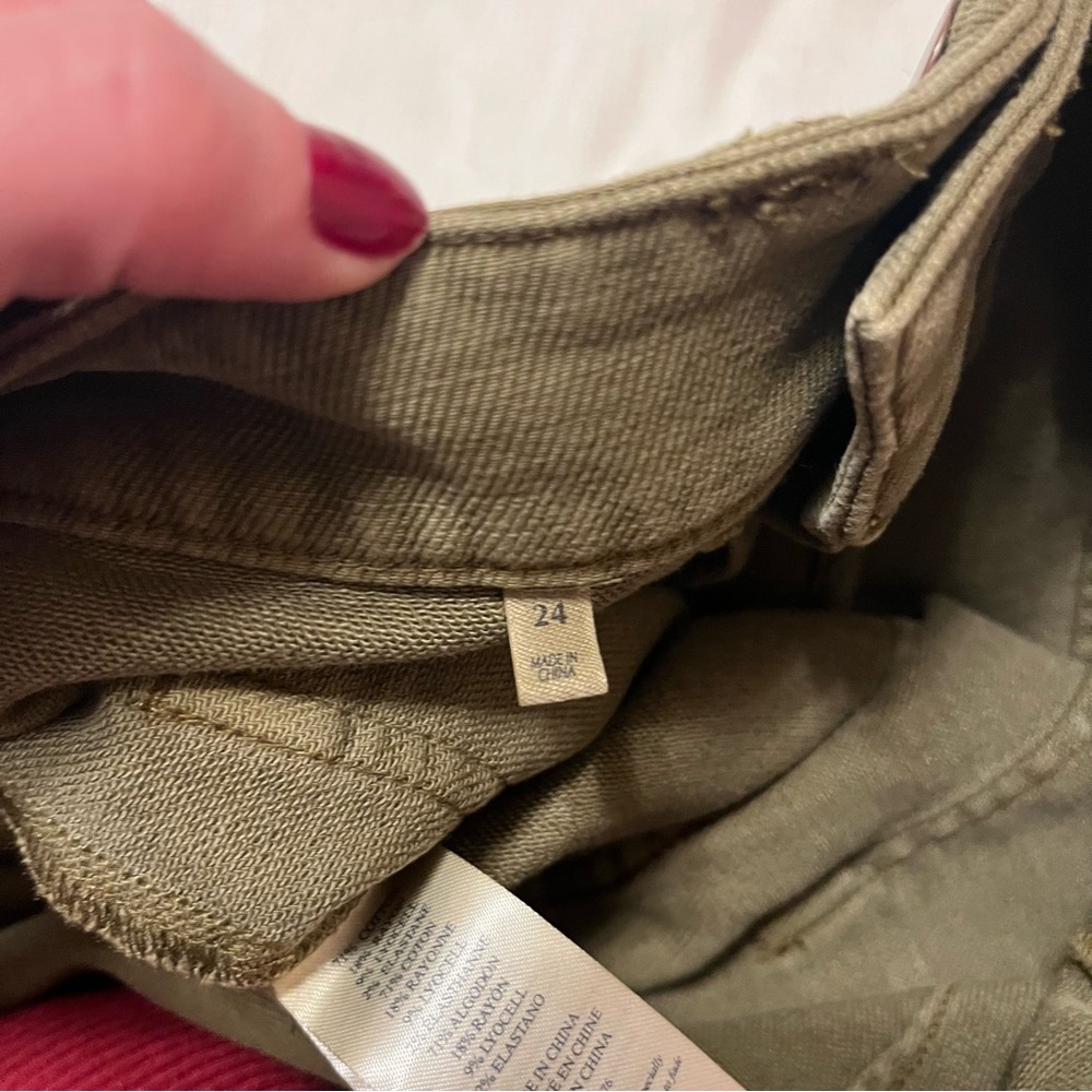 Faherty Stretch Terry Patch Pocket High Rise Wide… - image 12